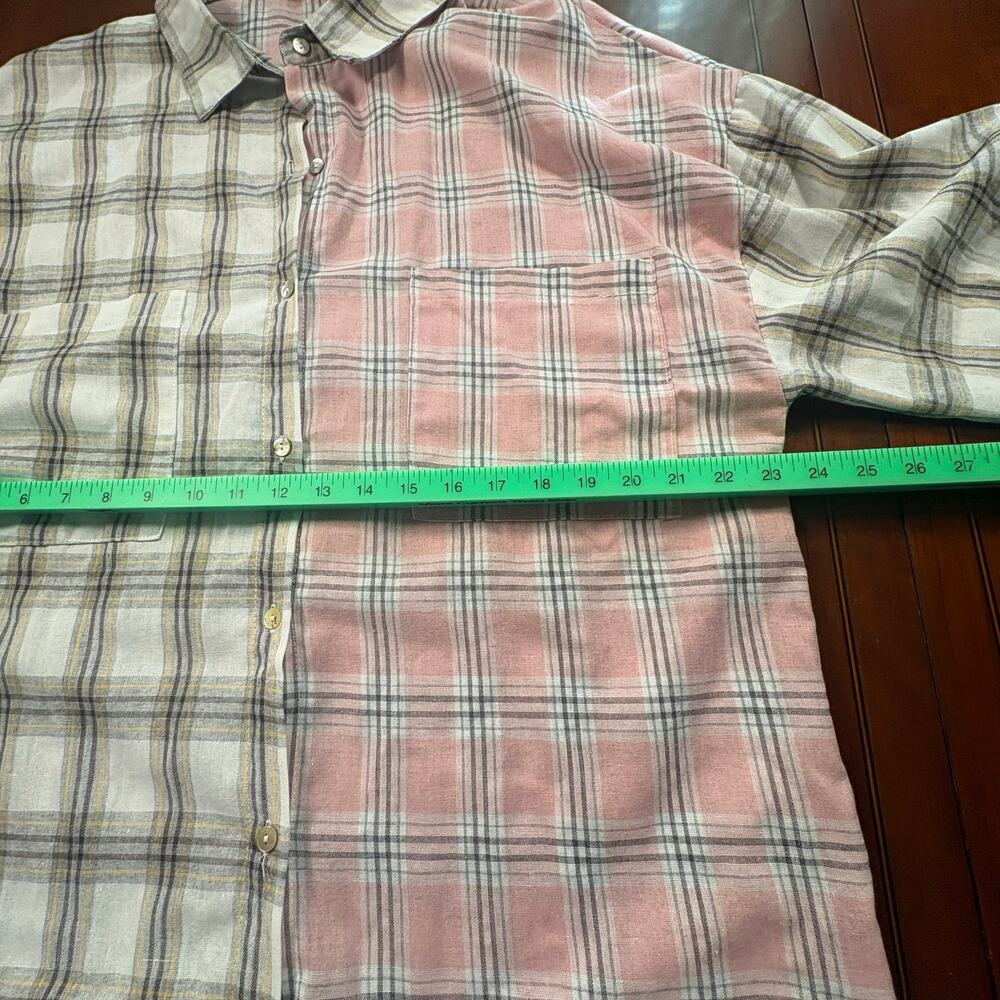POL Plaid Button Down Size Medium - image 3